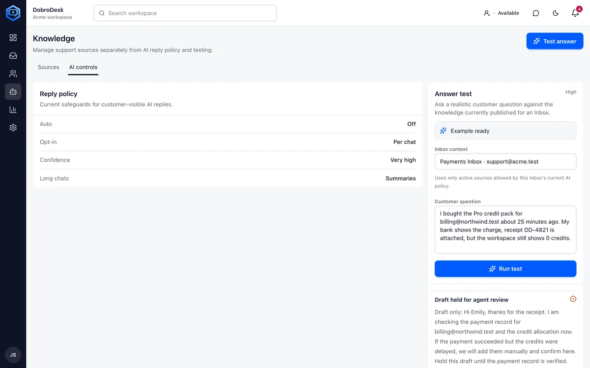 Pantalla de AI y conocimiento de DobroDesk con reglas, fuentes y panel de prueba de respuesta.