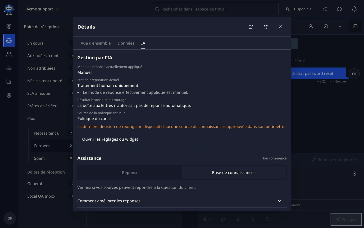 Guider les brouillons de l'IA avec des connaissances approuvées: Résoudre les problèmes de connaissances à partir du support réel, 5. Ouvrez l'onglet Connaissances dans Assistance et consultez la conversation clôturée existante. Effectuez la revue qualité et indiquez si la cause racine exige un brouillon de connaissances, une correction de la source, une modification du workflow ou aucune action.